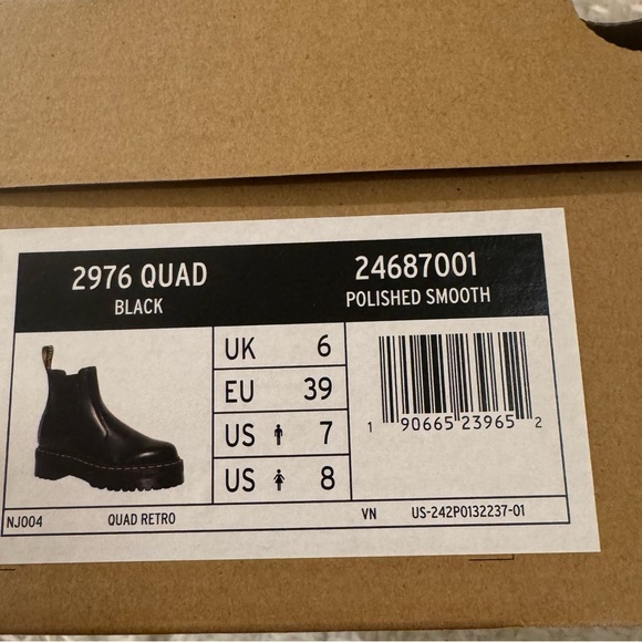 Dr. Martens 2976 SMOOTH LEATHER PLATFORM CHELSEA BOOT (with original packaging) - Picture 10 of 10